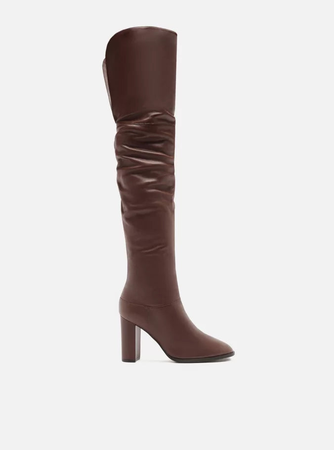 Bota Over The Knee Couro