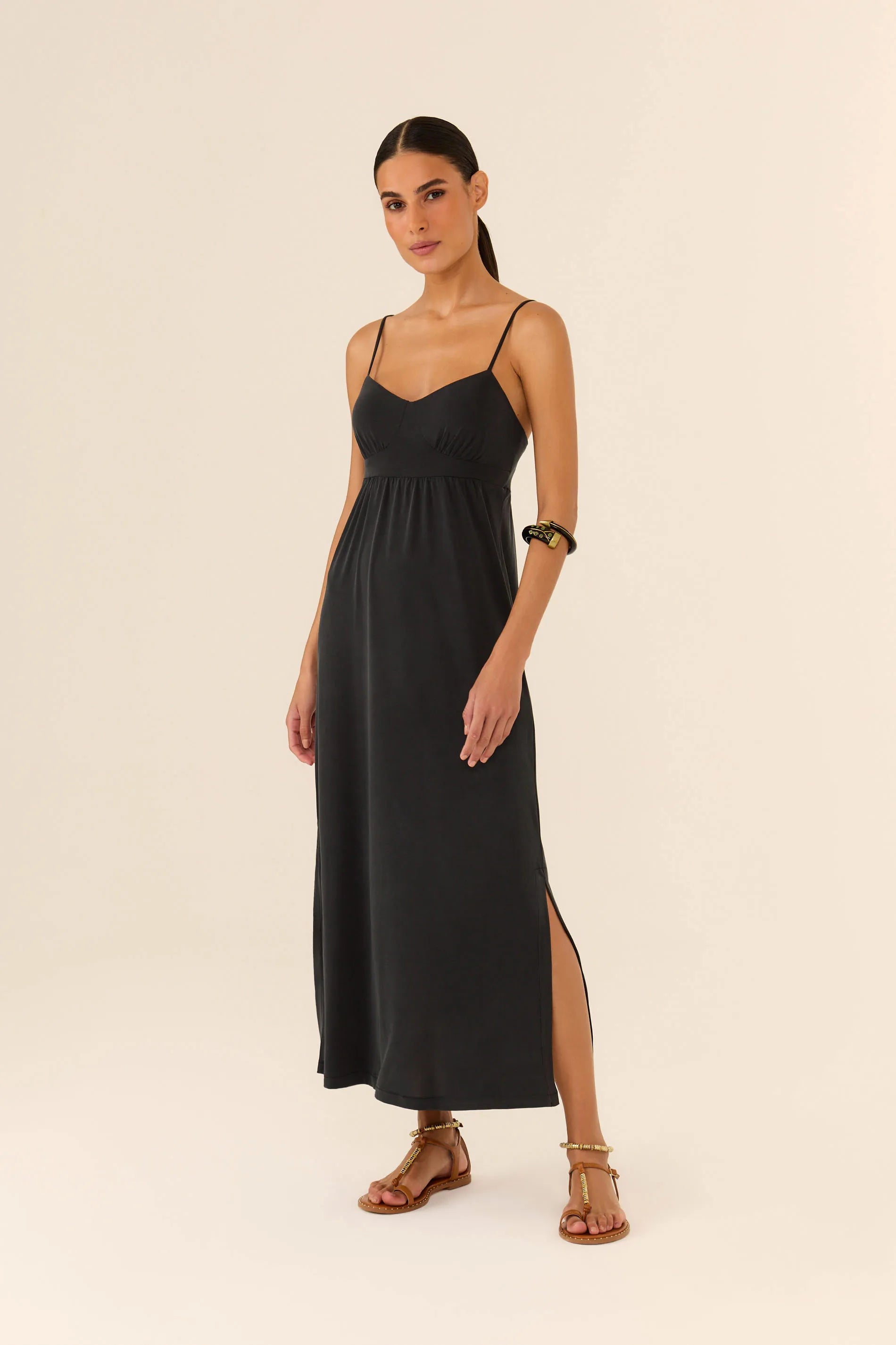 Vestido Carbono Chic