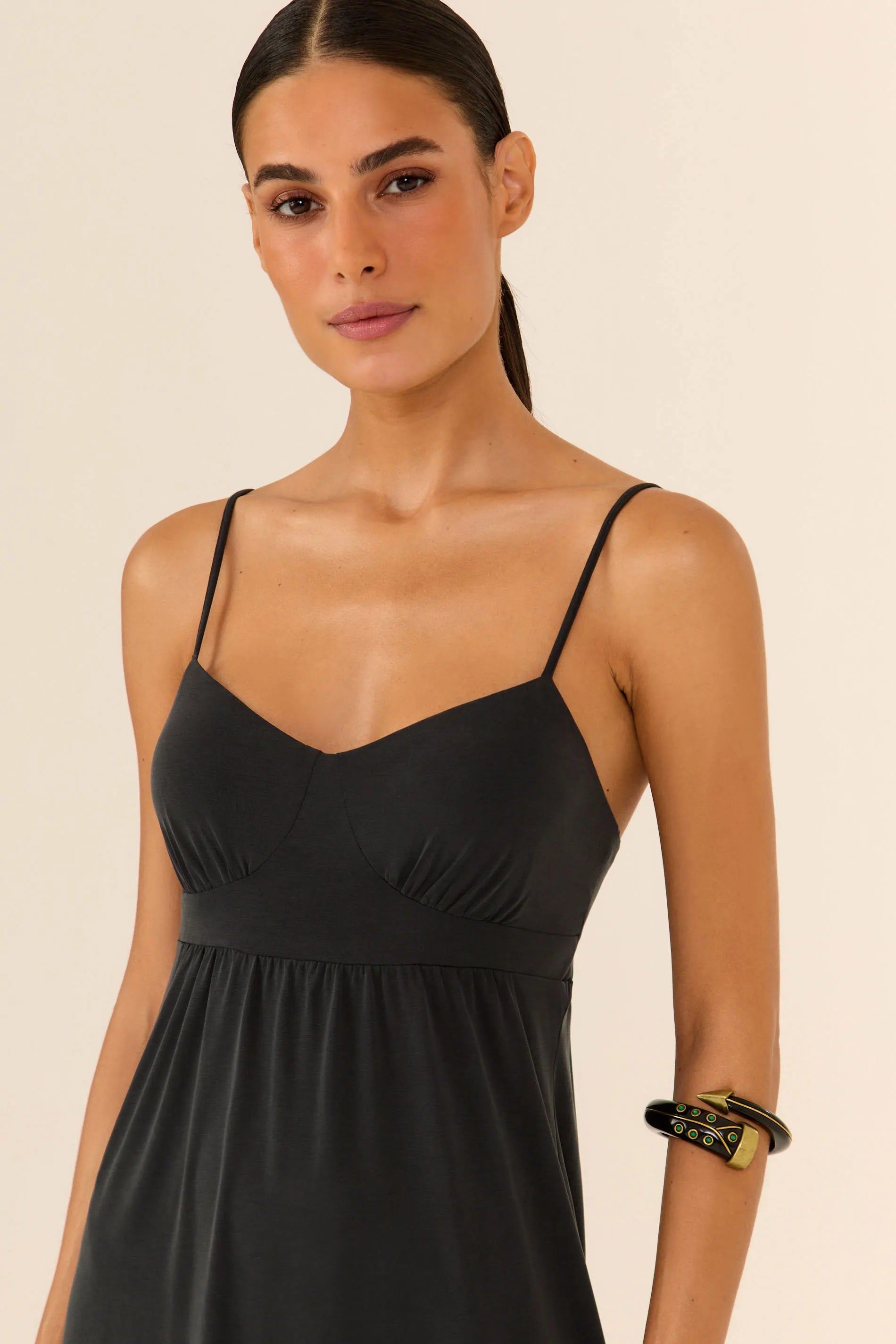 Vestido Carbono Chic