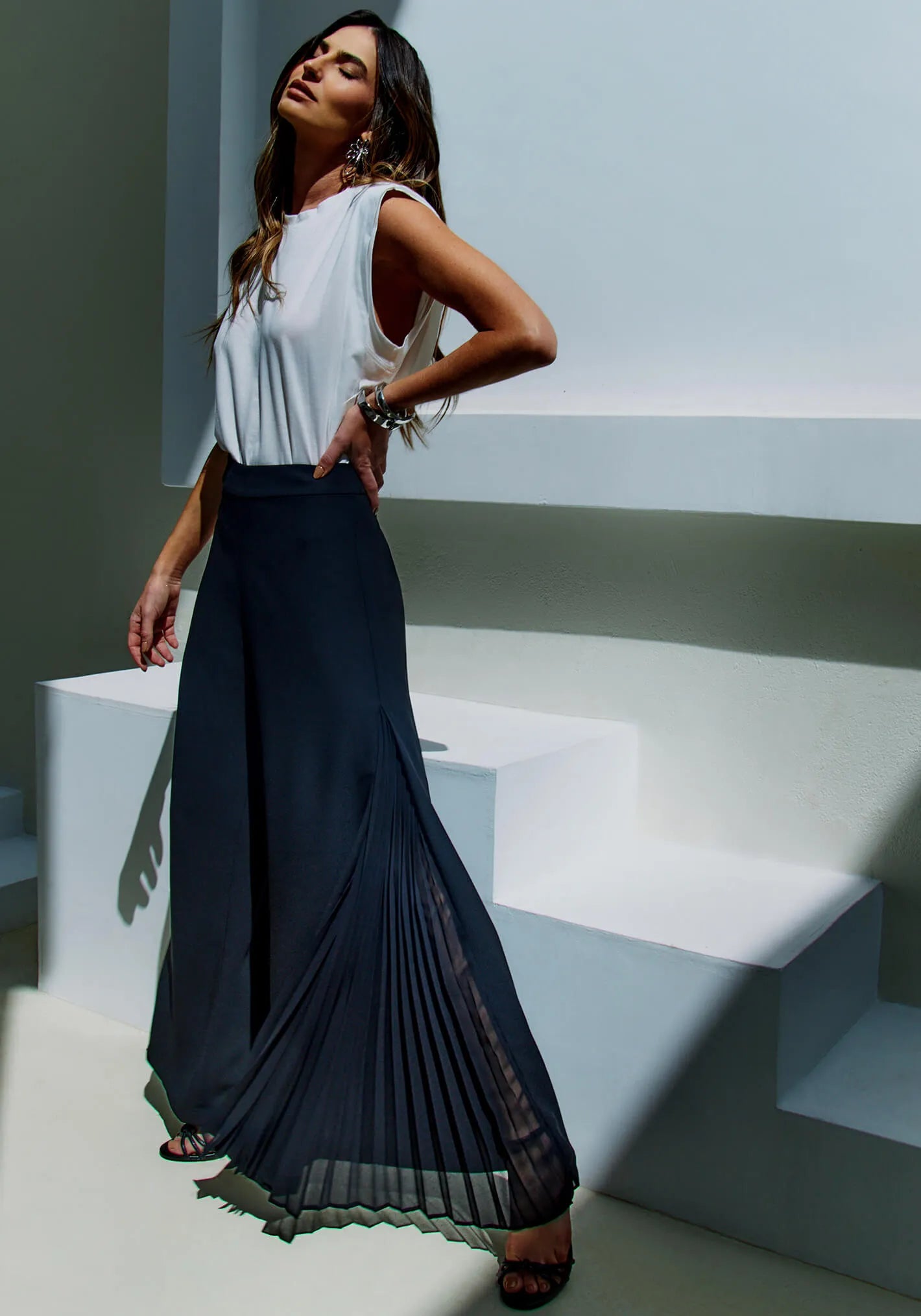 Calça Nuvvi Palazzo Black Flow Plissada