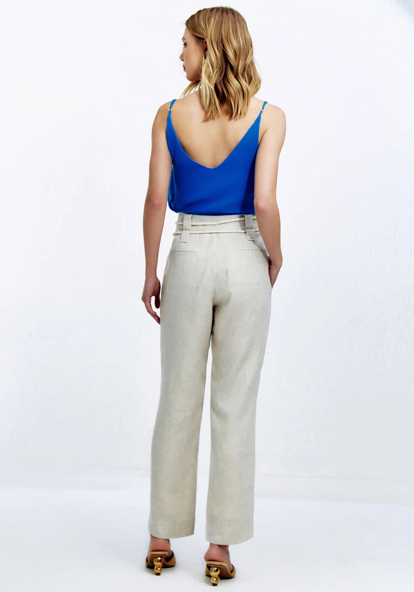 Calça Nuvvi Natural Belted Elegance