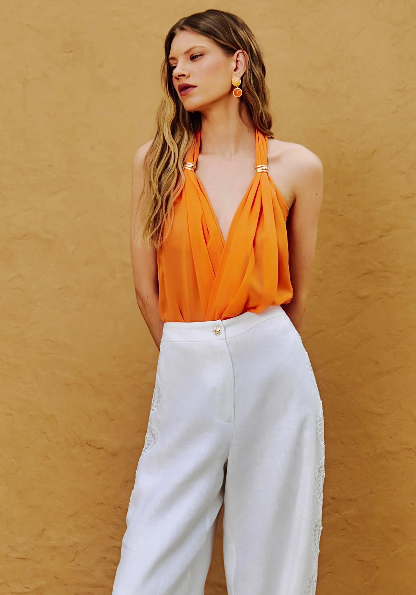 Blusa Nuvvi Drapeada Halter Sunlight
